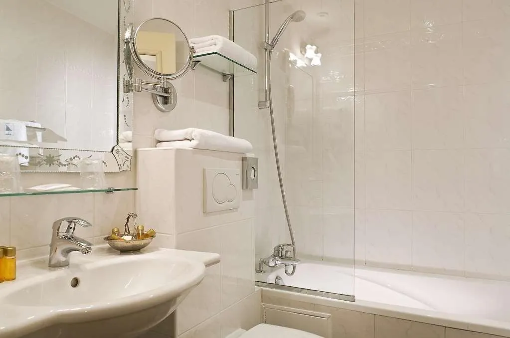 Timhotel Tour Montparnasse Paris 3*,  Fransa
