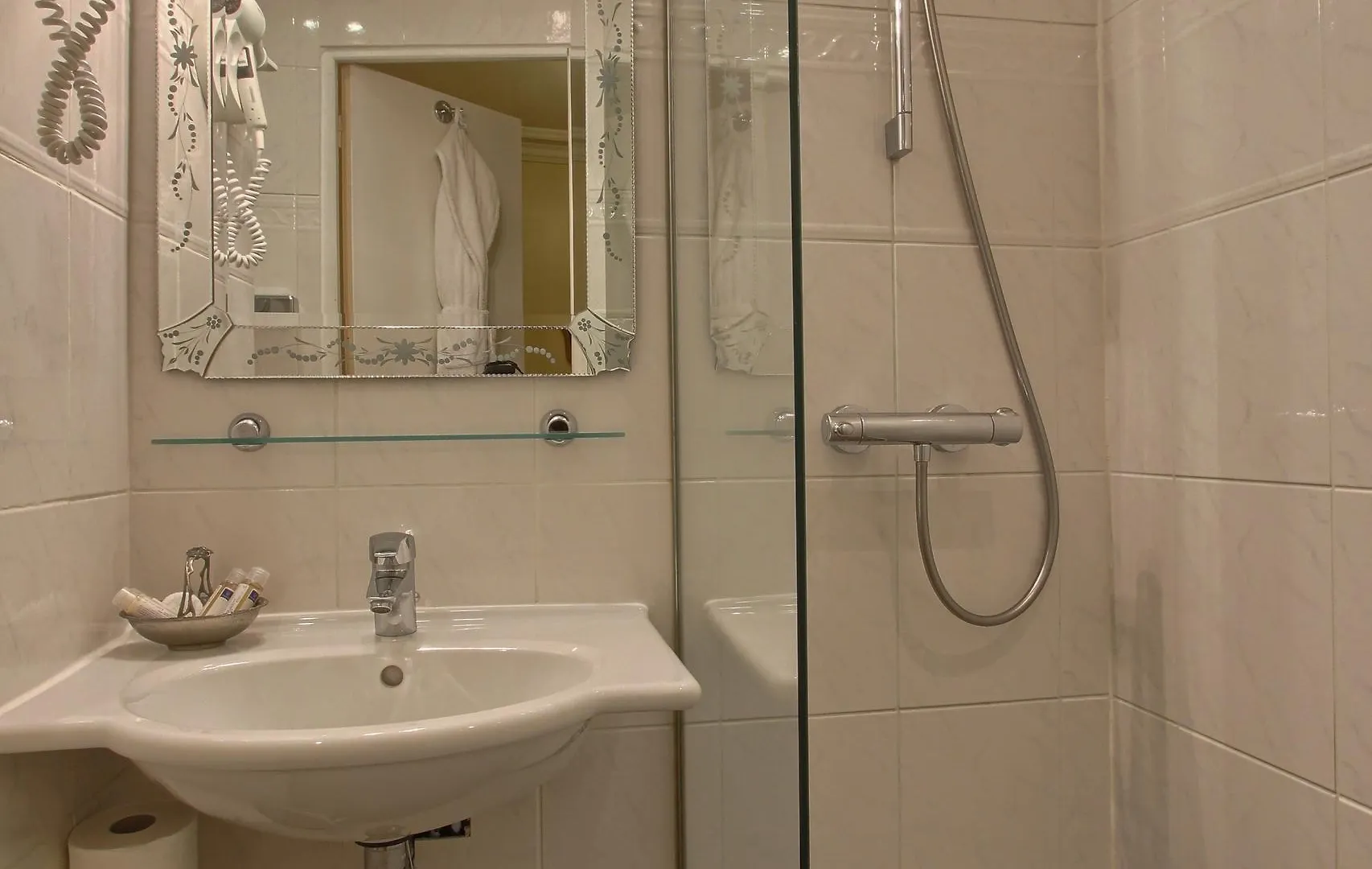 Timhotel Tour Montparnasse Paris Hotel