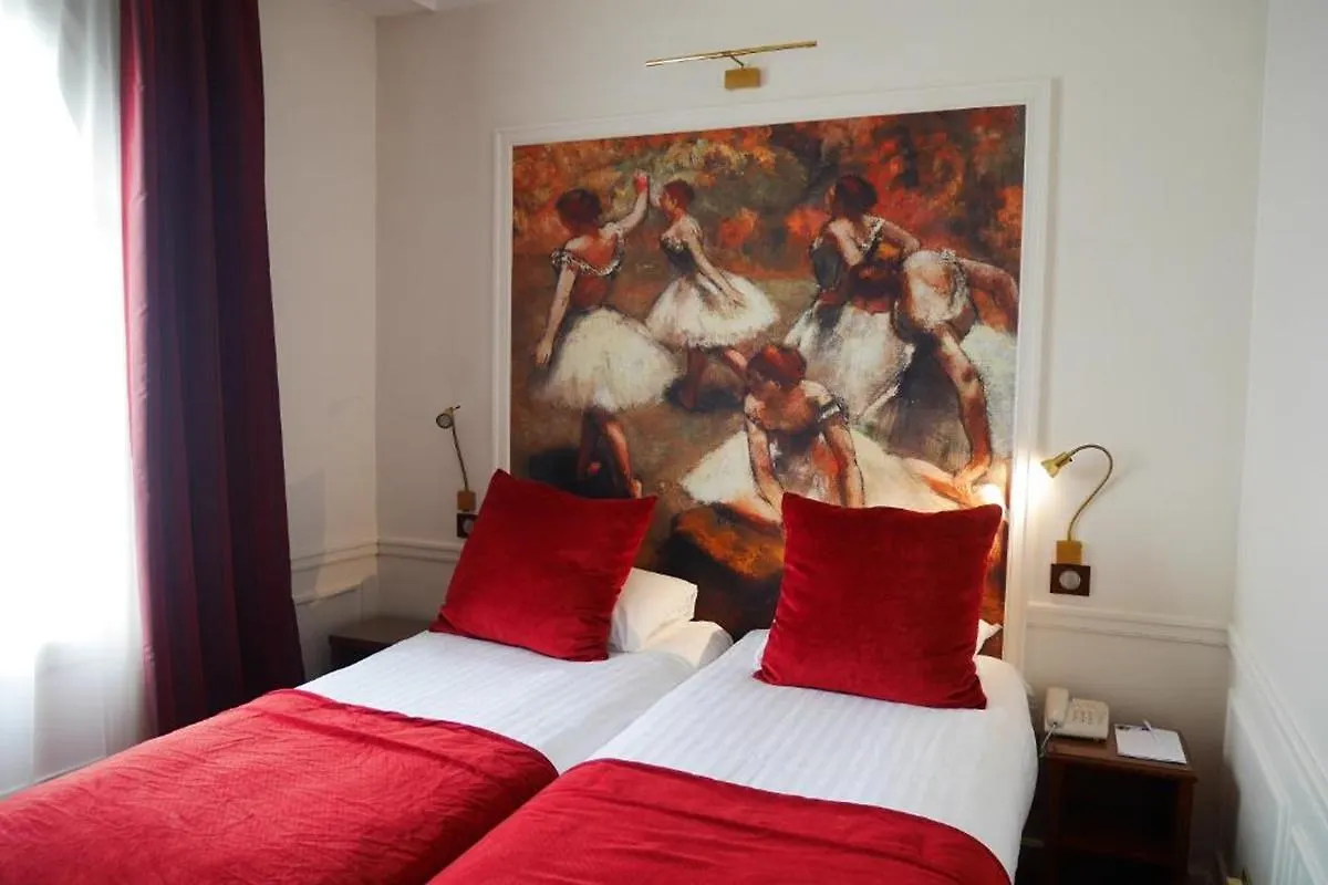 Timhotel Tour Montparnasse Paris 3*,