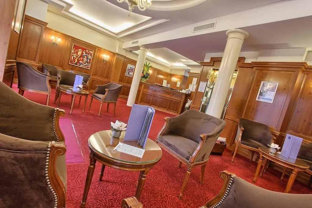 Hotel Timhotel Tour Montparnasse Paris